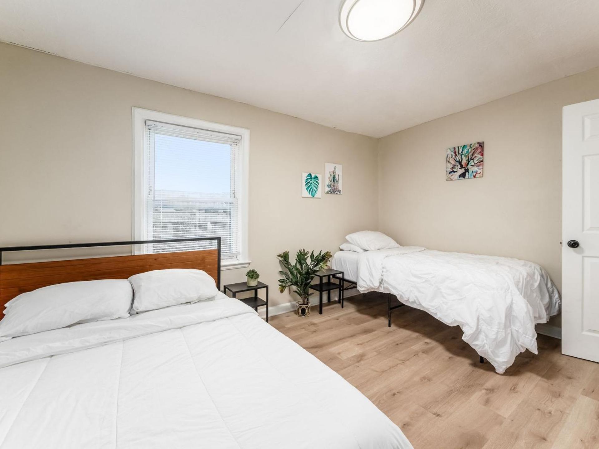 Housepitality - The Osu Mansion- Osu Sleeps 20 Villa Columbus Exteriör bild