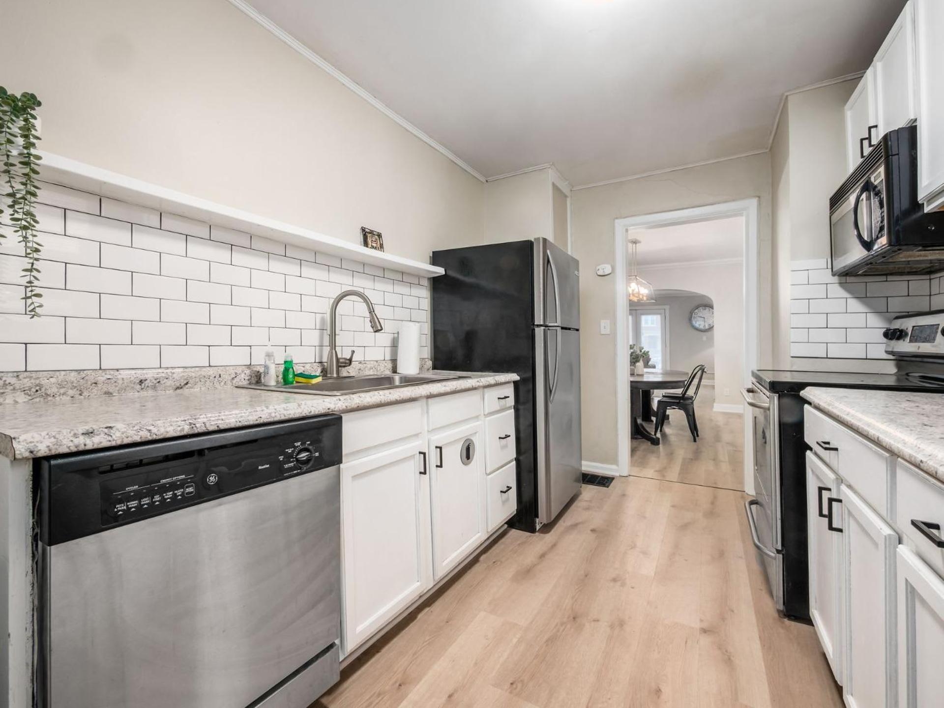 Housepitality - The Osu Mansion- Osu Sleeps 20 Villa Columbus Exteriör bild